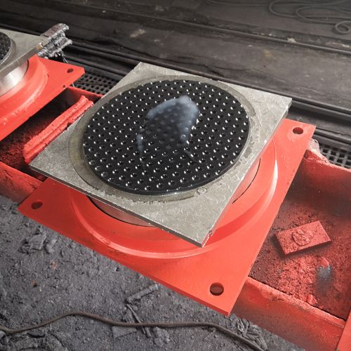 銷(xiāo)售卓正橡塑盆式橡膠支座隔震鉛芯天然橡膠支座值得信賴(lài)